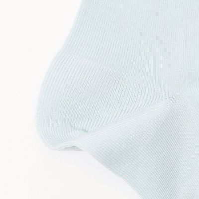 ＦＡＬＫＥ　ＡＣＴＩＶＥ　ＢＲＥＥＺＥ　ショートソックス