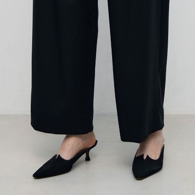 ウールドスキン　ワイドタックパンツ