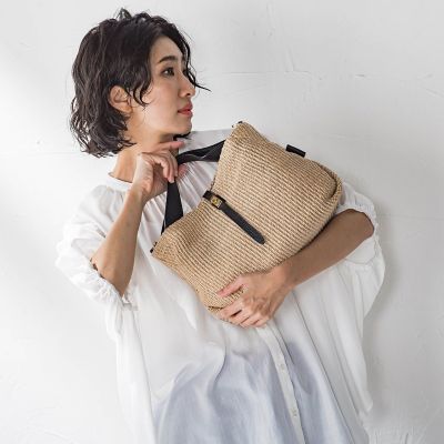 【ＶＩＯＬＡｄＯＲＯ】イタリアンラフィアシート２ＷＡＹトートバッグ