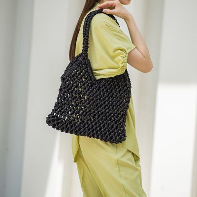 透かし編みトートバッグ