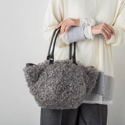 ＜la.f...（Women）＞【ＶＩＯＬＡｄ’ＯＲＯ】ふんわりもこもこバッグ