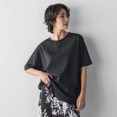 ＜la.f...（Women）＞バックサテン切り替えスムースカットソー