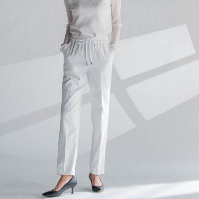 【ＷＥＢ限定】シェルタリングテーパードパンツ≪洗濯機で洗える≫