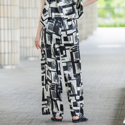 【ＷＥＢ限定】配色スカーフプリントワイドパンツ≪手洗い可能≫