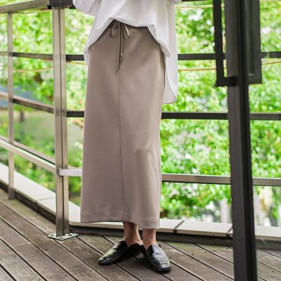 ＜la.f...（Women）＞【ｂｉｙｏｒｉ】”すっきり履ける”ストレッチナロースカート≪洗濯機で洗える≫