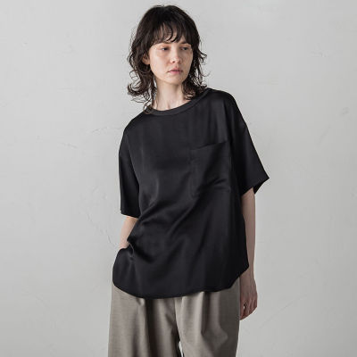 ＜la.f...（Women）＞胸ポケットサテンヴィンテージブラウス≪手洗い可能≫