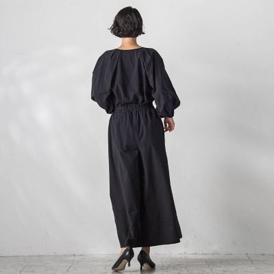 ボリューム袖タフタブラウス≪洗濯機で洗える／セットアップ対応≫
