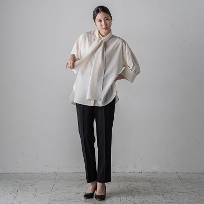 ボウタイスカーフ付ブラウス≪洗濯機で洗える≫