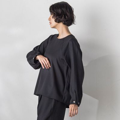 【ＷＥＢ限定】バックリボンストレッチブラウス≪洗濯機で洗える／セットアップ対応≫