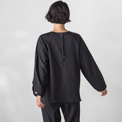 【ＷＥＢ限定】バックリボンストレッチブラウス≪洗濯機で洗える／セットアップ対応≫