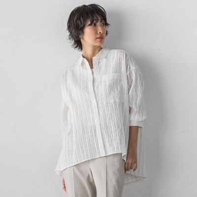 ＜la.f...（Women）＞シアーサッカーストライプシャツ