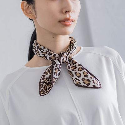 【カタログ掲載】レオパード柄シルクスカーフ