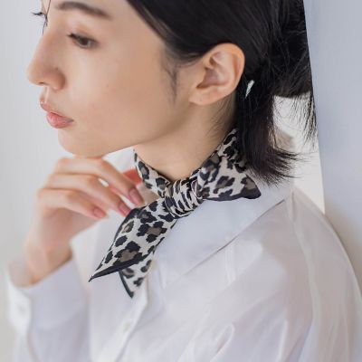 【カタログ掲載】レオパード柄シルクスカーフ