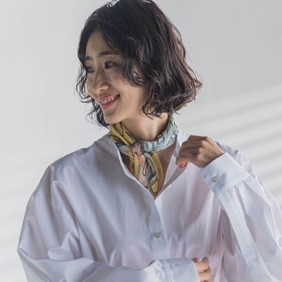 ＜la.f...（Women）＞マリンプリントシアースカーフ