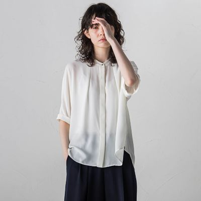 【大きいサイズ】バックサテンアムンゼンブラウス≪洗濯機で洗える≫