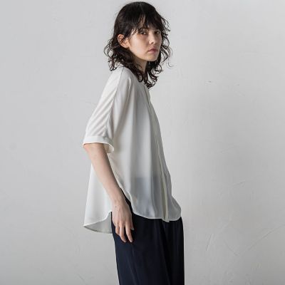 【大きいサイズ】バックサテンアムンゼンブラウス≪洗濯機で洗える≫