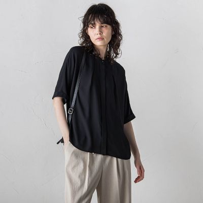 【大きいサイズ】バックサテンアムンゼンブラウス≪洗濯機で洗える≫