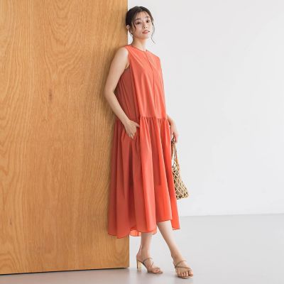 ナイロンタフタストレッチワンピース≪洗濯機で洗える≫