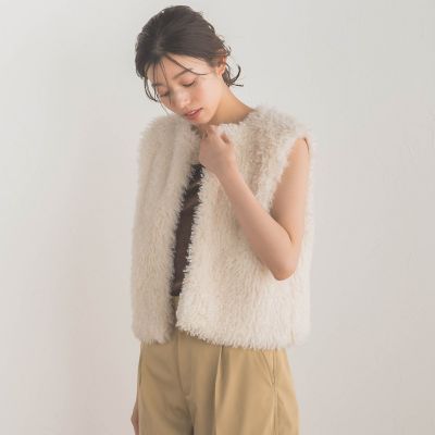 ダブルニードルフェイクファーベスト