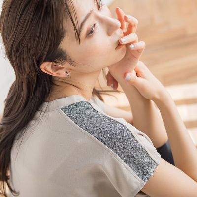 【ＷＥＢ限定】カットジョーゼット肩ラメプルオーバー≪手洗い可能≫