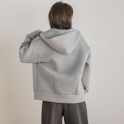 ダンボールジップパーカー
