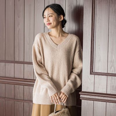 ＜Droite lautreamont (Women)＞スパンコールＶネックニット≪手洗い可能≫