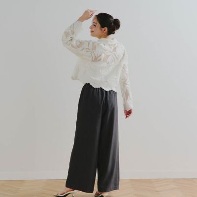 【カタログ掲載】リーフ刺繍メッシュブラウス≪洗濯機で洗える≫