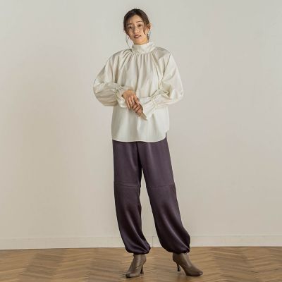 【完売品】LOEFFタフタ ギャザー ボウタイブラウス ネイビー 定価3万 LOEFF＞グロッシー タフタ ギャザースカート