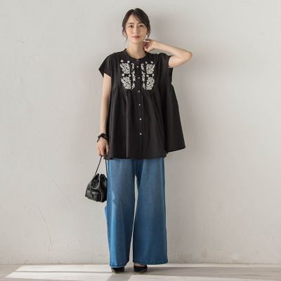 WEB限定】キャンブリック立体刺繍ピンタックブラウス | Droite