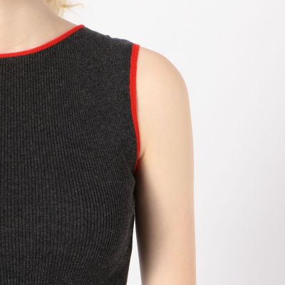 コットンカシミヤ バイカラーリブノースリーブプルオーバー 三越伊勢丹オンラインストア 公式