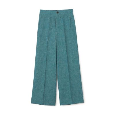トゥモローランド＞から登場した＜キャバン＞にシューズとバッグ