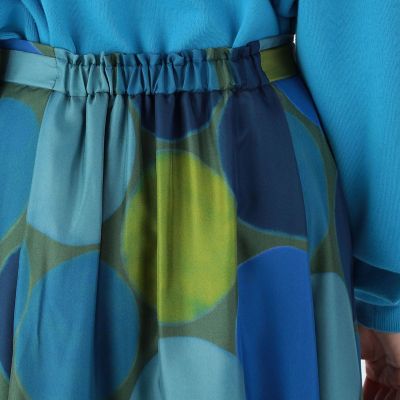 ＣＡＢａＮ　シルクツイル　ビッグドットプリント　フレアスカート