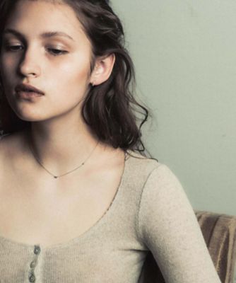 フローラル 【新品】ete ハグイヤリング ドロップ♡ | maximise.mu