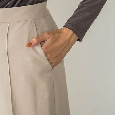 梳毛調合繊サイドスリットパンツ≪セットアップ対応／洗濯機で洗える≫