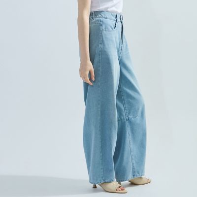 カーブデニムパンツ≪洗濯機で洗える≫