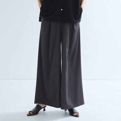 【SALE】Ketty (Women)/ケティ タックフレアパンツ&#8810;手洗い可能&#8811; 20チャコールグレー パンツ・ズボン【三越伊勢丹/公式】
