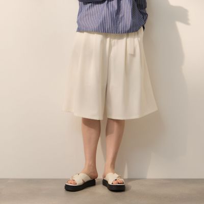 ホワイト系 レディースのショート・ハーフパンツ | 三越伊勢丹