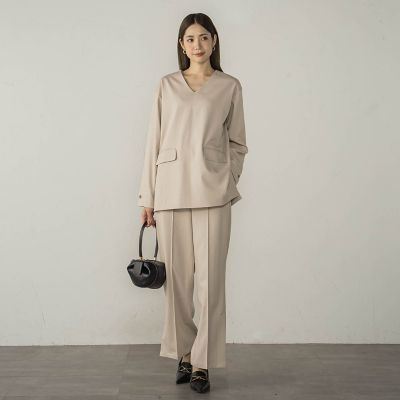 梳毛調合繊Ｖネックプルブラウス≪セットアップ対応／洗濯機で洗える≫