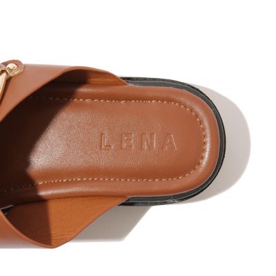 【ＬＥＮＡ】メタルバックルサンダル