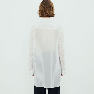 ＴＯＭＯＲＲＯＷＬＡＮＤ　．Ｂ　コットン　シャドーストライプ　ロングシャツ
