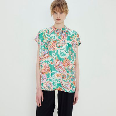 シルクツイル フラワーペイズリープリント キャップスリーブブラウス