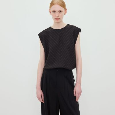 トゥモローランドビー シャークスキンバックジップブラウス 2026SS シャークスキン バックジップブラウス | TOMORROWLAND .B (Women