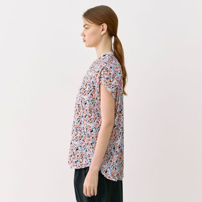店舗限定】シルク プチフラワープリント ノースリーブシャツ