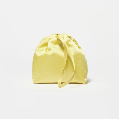 ＜CABaN＞ＣＡＢａＮ　ｂｙ　Ｐａｔｒｉｃｉａ　Ｕｒｑｕｉｏｌａ　ミディアムサテンポシェット