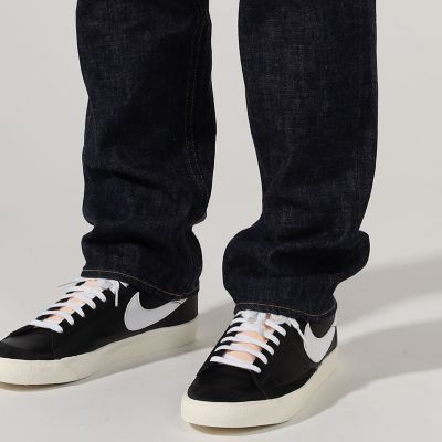 １３．５オンスデニム　レギュラーストレートパンツ