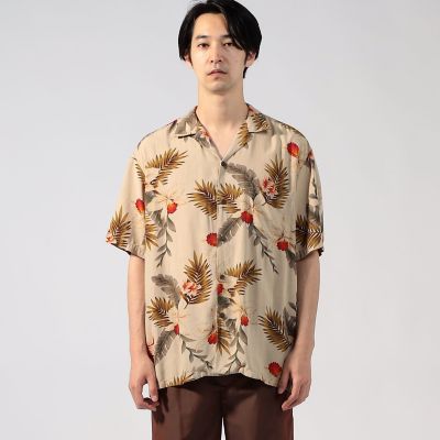 ＴＷＯ　ＰＡＬＭＳ　レーヨン　アロハシャツ