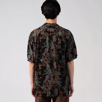 ＴＷＯ　ＰＡＬＭＳ　レーヨン　アロハシャツ