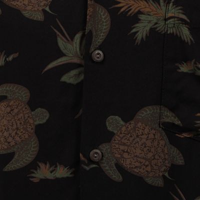 ＴＷＯ　ＰＡＬＭＳ　レーヨン　アロハシャツ