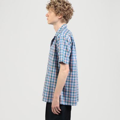 【別注】ＩＮＤＩＶＩＤＵＡＬＩＺＥＤ　ＳＨＩＲＴＳ　コットン　キャンプカラーシャツ