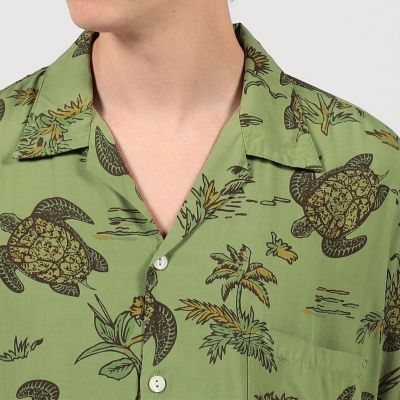 【別注】ＴＷＯ　ＰＡＬＭＳ　レーヨン　アロハシャツ